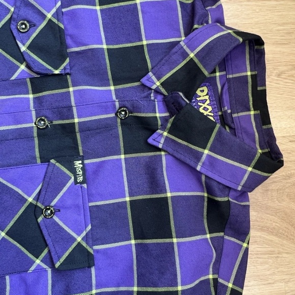 Sold - Picture 2 of 3